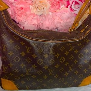 LV Vintage shoulder Bag